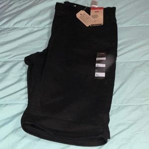 Women Black Levi’s Bermuda Shorts
